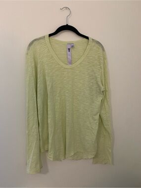 Light Green Long-Sleeve Women's Tee